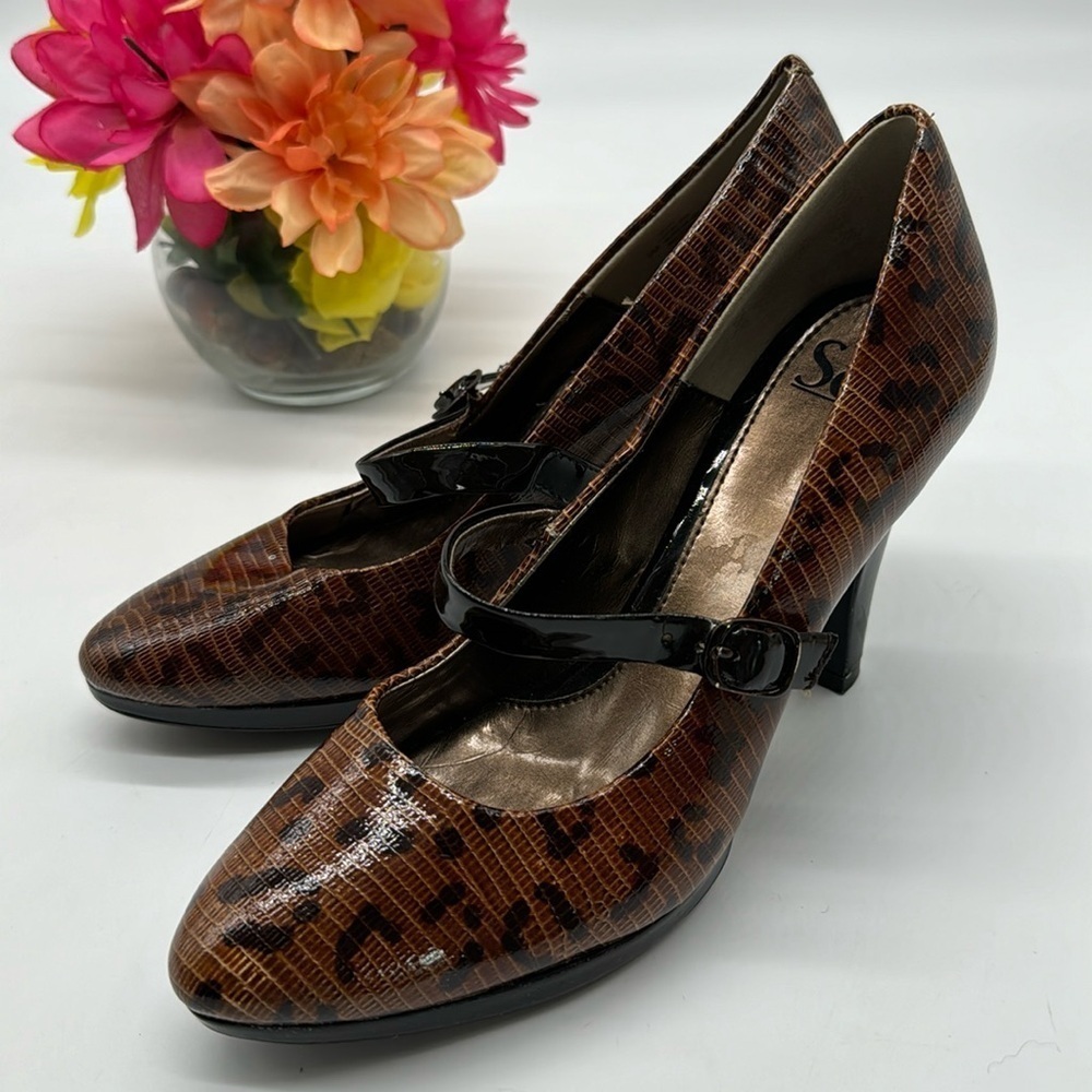 Sofft Brown Black Maryjane heels Size 9 MCH6617